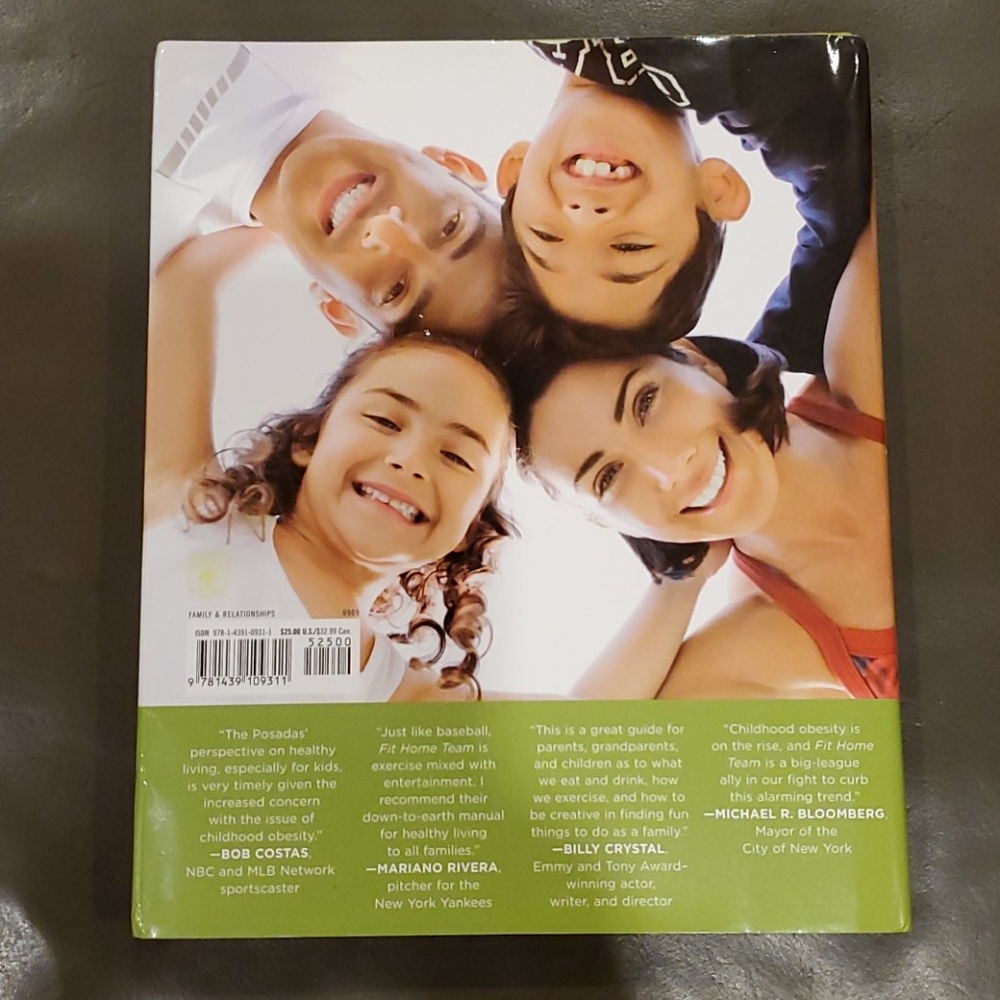 Autographed Coffee Table Book - Picture 2 of 5